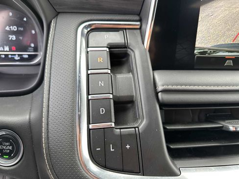 Used 2024 GMC Yukon SLT image 24