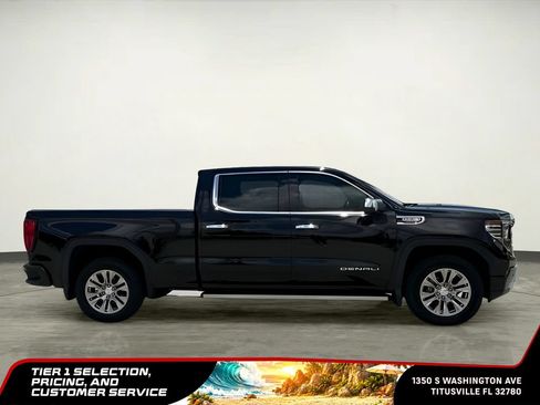 Used 2023 GMC Sierra 1500 Denali w/ Technology Package AWD/4WD image 13