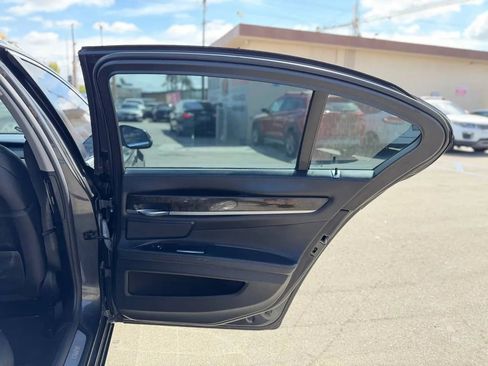 Used 2014 BMW 740i RWD image 28