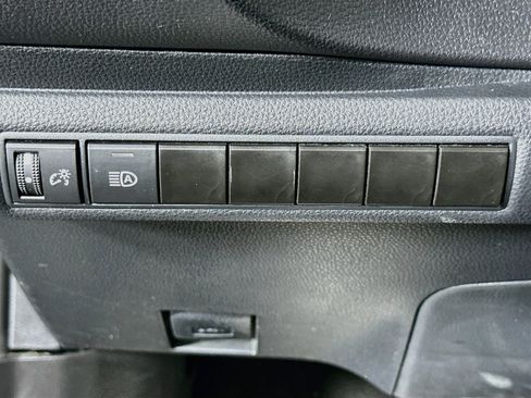 Used 2024 Toyota Corolla LE FWD image 17