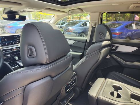 Used 2026 Acura MDX FWD w/ Technology Package image 11
