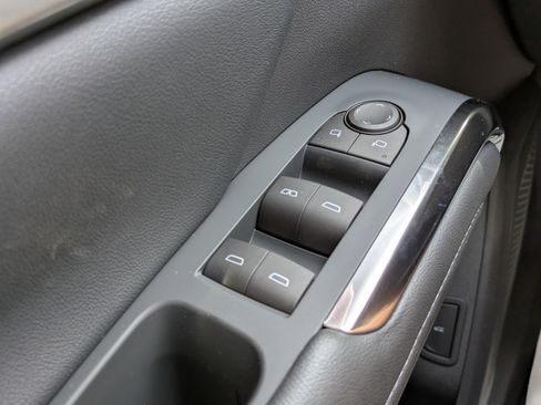 New 2026 Chevrolet Traverse LT image 27