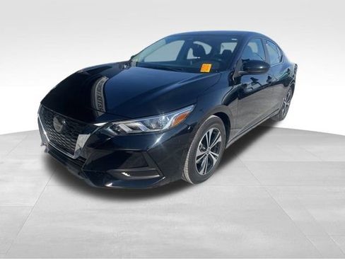 Used 2023 Nissan Sentra SV image 4