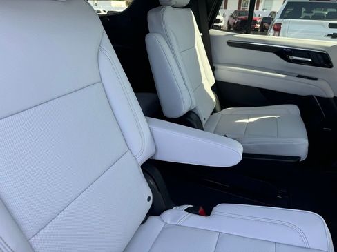 New 2026 Chevrolet Tahoe Premier RWD image 12