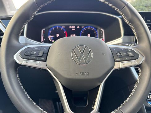 New 2026 Volkswagen Taos SEL AWD/4WD image 22