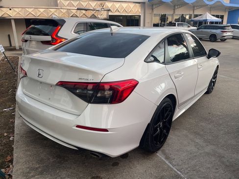 Used 2024 Honda Civic Sport image 4