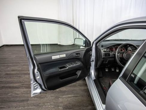 Used 2006 Mitsubishi Lancer Evolution MR AWD/4WD image 16