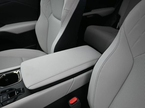 Used 2026 Lexus RX 350 Premium w/ Convenience Package FWD image 14