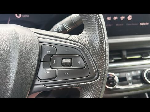 Used 2024 Buick Envista Preferred FWD image 15