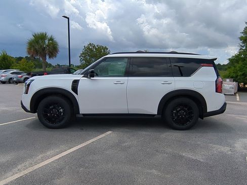 New 2025 Nissan Armada PRO-4X w/ Pro-4X Premium Package image 7