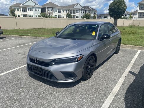 Used 2024 Honda Civic Sport image 13