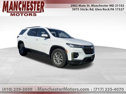Used 2023 Chevrolet Traverse LT