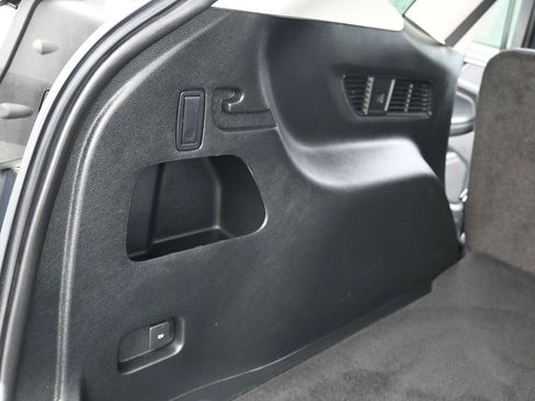 Certified 2022 Ford Edge SE w/ Black Appearance Package image 31