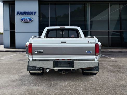 Used 1997 Ford F350 XLT image 5