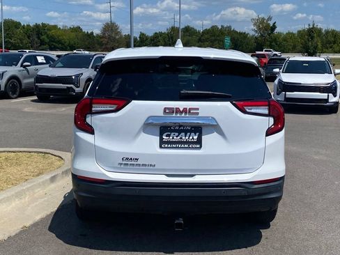 Used 2023 GMC Terrain SLE FWD image 6