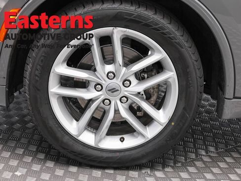 Used 2024 Dodge Durango GT RWD image 35