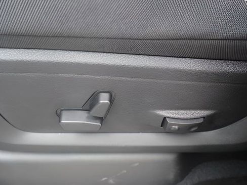 New 2026 RAM 2500 Big Horn AWD/4WD image 14