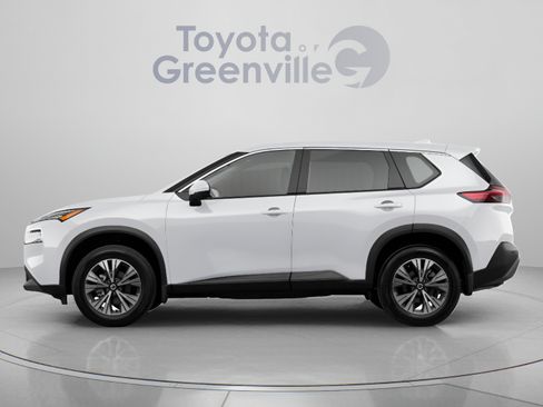 Used 2021 Nissan Rogue SV AWD/4WD image 2