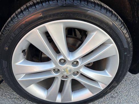 Used 2015 Chevrolet Cruze LTZ w/ Sun, Sound and Sport Package FWD image 22