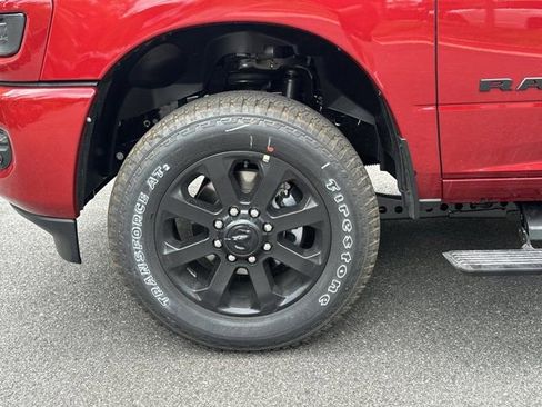 New 2026 RAM 2500 Laramie AWD/4WD image 12
