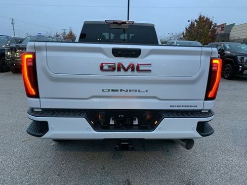 New 2026 GMC Sierra 2500 Denali w/ Denali Reserve Package image 5