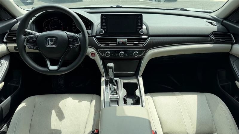 Used 2018 Honda Accord EX image 17