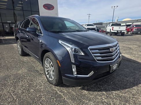 Used 2017 Cadillac XT5 Luxury w/ Driver Awareness Package image 1