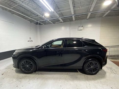 Used 2024 Lexus RX 350 Premium image 3