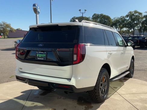 New 2025 Ford Expedition Tremor image 9