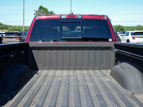 Used 2021 RAM 1500 Laramie AWD/4WD image 12