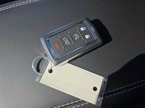 New 2026 Jeep Grand Cherokee L 4WD image 37