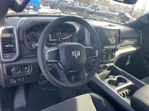 New 2026 RAM 1500 4x4 Crew Cab image 11