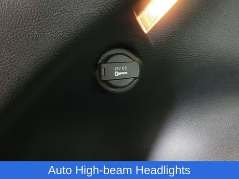 Used 2023 Jeep Compass Limited image 12