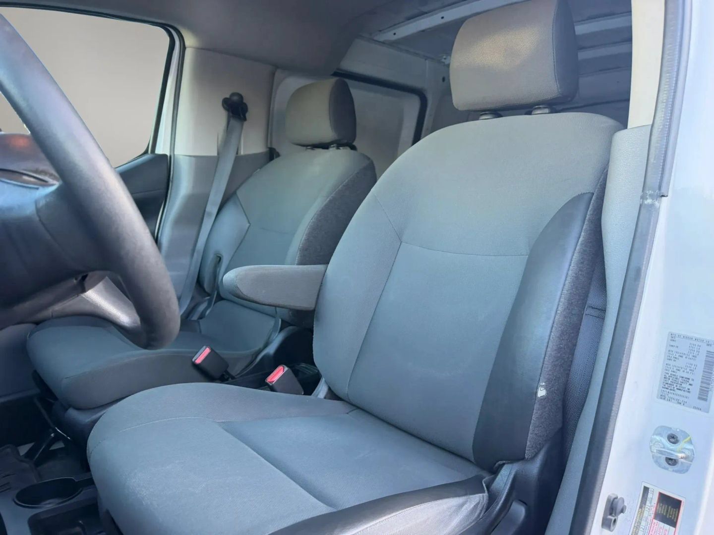 Used 2016 Nissan NV200 S FWD image 10