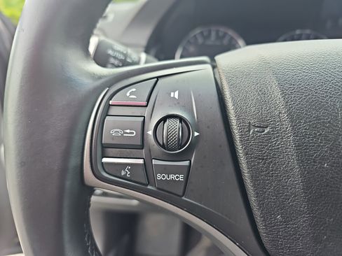 Used 2014 Acura RLX w/ Advance Package FWD image 16