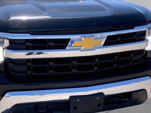 Used 2023 Chevrolet Silverado 1500 LT w/ Protection Package AWD/4WD image 29