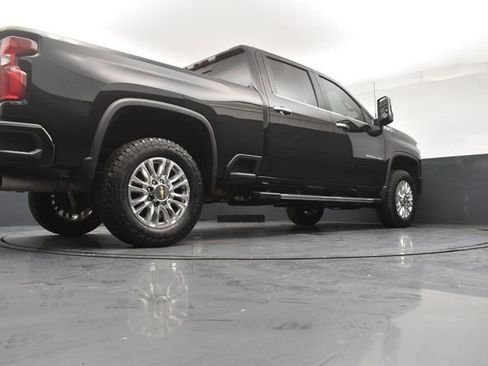 Used 2022 Chevrolet Silverado 2500 High Country w/ Z71 Off-Road Package AWD/4WD image 24
