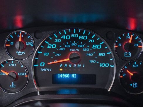 Used 2024 GMC Savana 2500 Work Van w/ Driver Convenience Package image 20