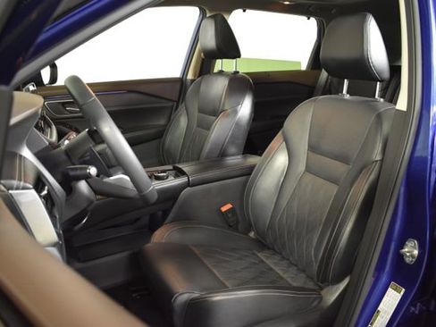 Used 2023 Nissan Rogue Platinum AWD/4WD image 9