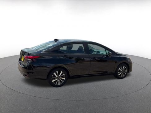 Used 2025 Nissan Versa SV FWD image 12