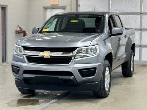 Used 2018 Chevrolet Colorado LT image 3