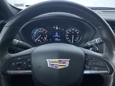 Certified 2023 Cadillac XT4 Sport AWD/4WD image 3