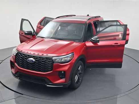 New 2026 Ford Explorer ST-Line w/ ST-Line Street Pack AWD/4WD image 49