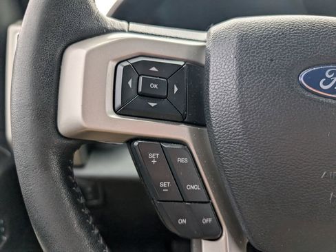 Used 2019 Ford F150 Lariat w/ Equipment Group 502A Luxury image 12