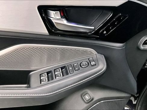 Used 2023 Acura MDX Technology image 32