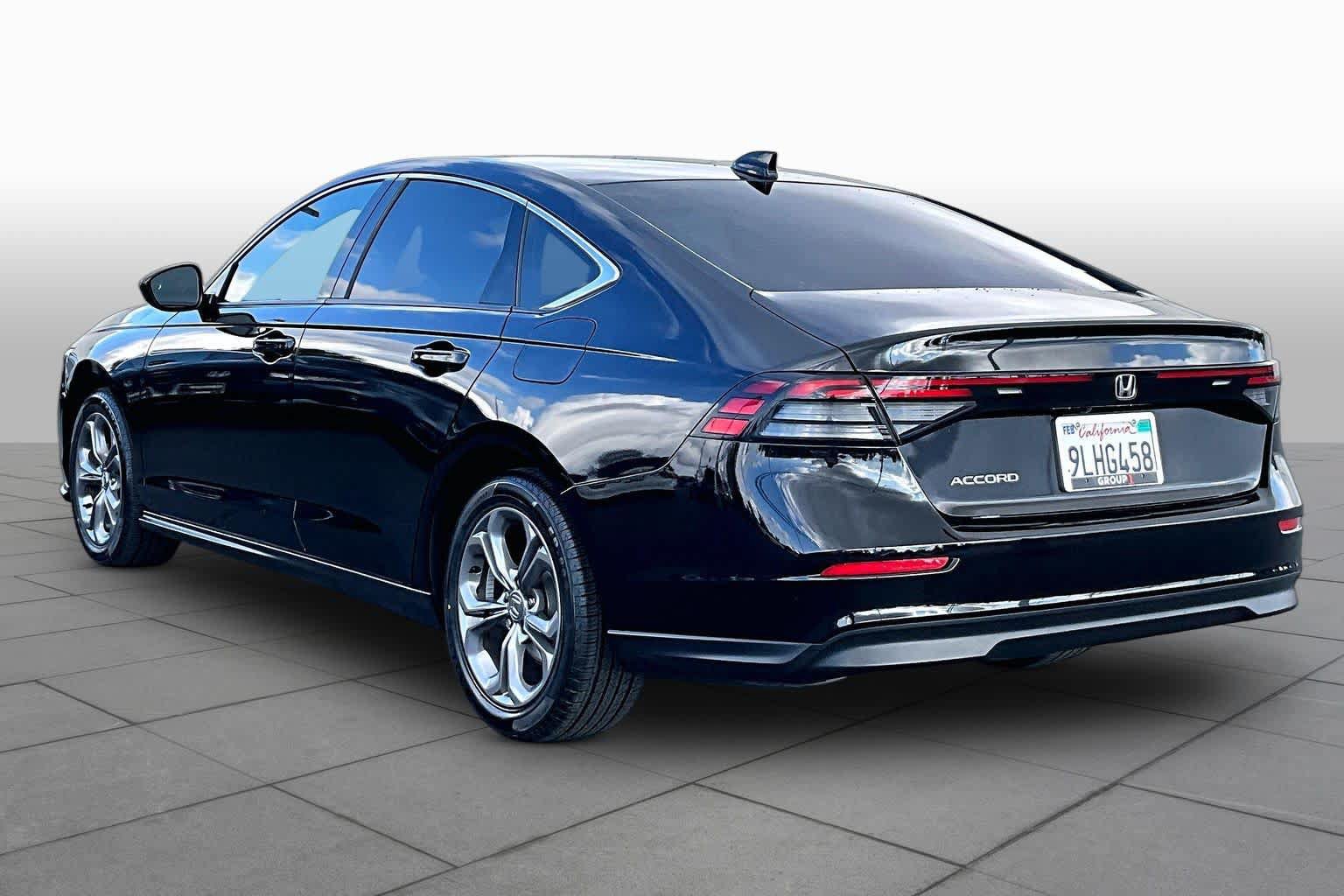 Used 2024 Honda Accord EX image 11