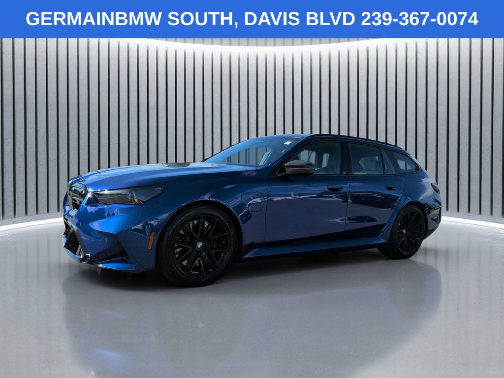 Certified 2026 BMW M5 Touring w/ M Driver's Package AWD/4WD image 1