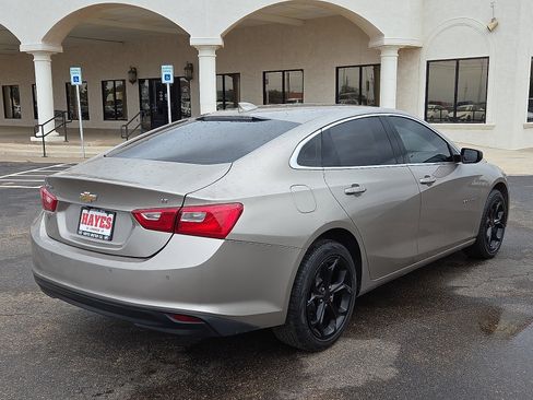 Used 2024 Chevrolet Malibu LT FWD image 4