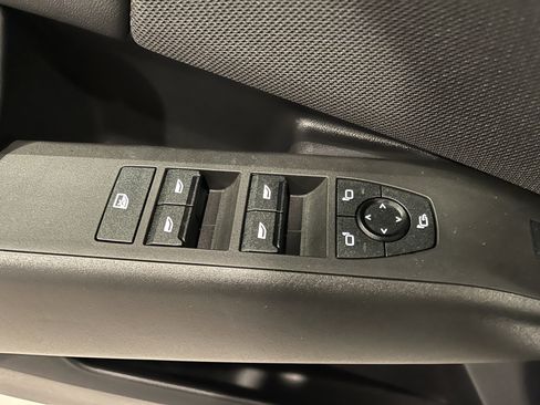 Used 2025 BMW X3 xDrive30i w/ Convenience Package image 12