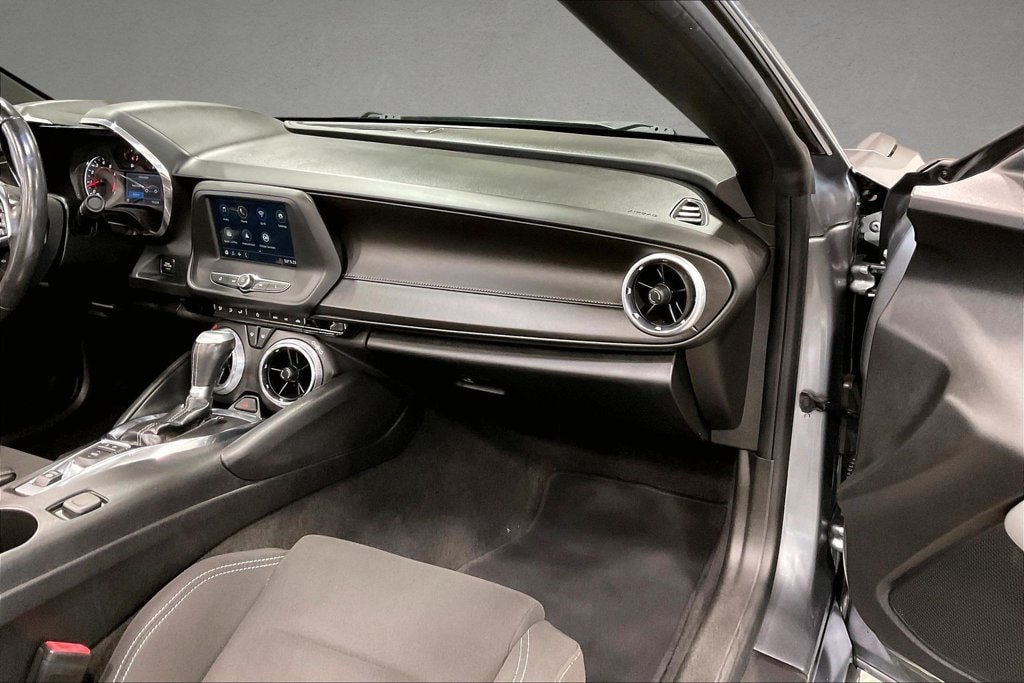 Used 2019 Chevrolet Camaro LT RWD image 25